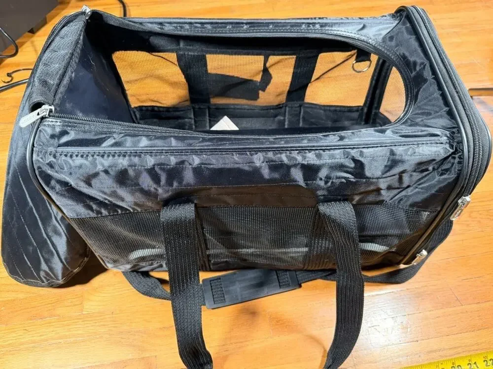 Sherpa Original Deluxe Large Black Soft-Sided Pet Carrier Dog Cat Travel Bag